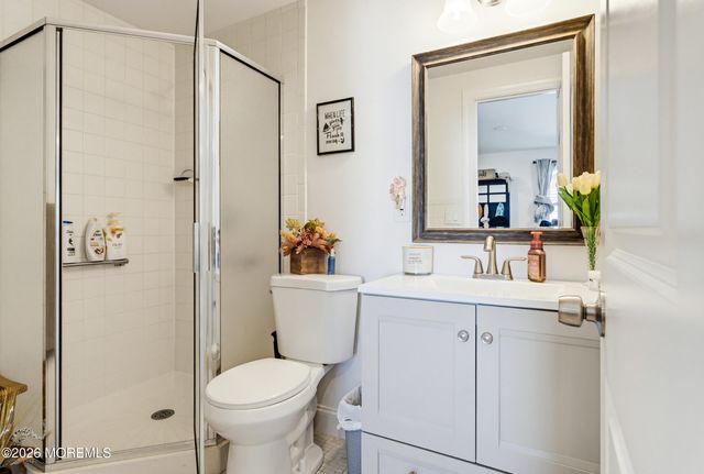 409 Predmore Avenue, Lanoka Harbor, NJ 08734