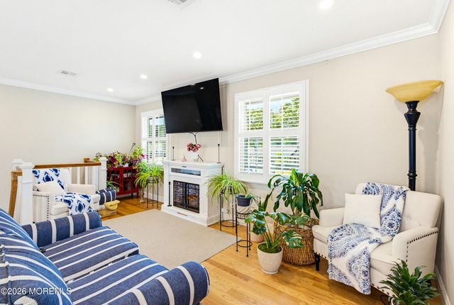 409 Predmore Avenue, Lanoka Harbor, NJ 08734