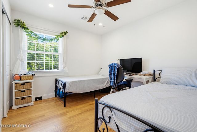 409 Predmore Avenue, Lanoka Harbor, NJ 08734