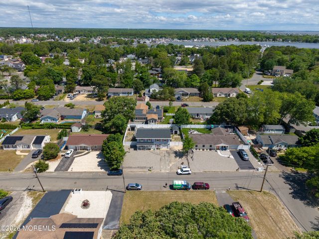 409 Predmore Avenue, Lanoka Harbor, NJ 08734