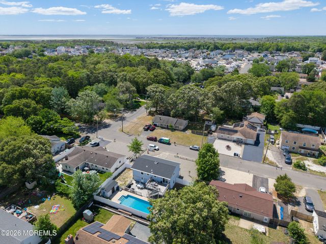 409 Predmore Avenue, Lanoka Harbor, NJ 08734