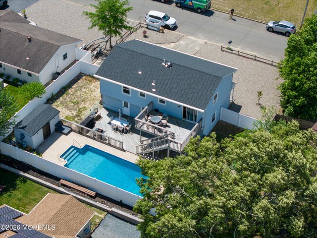 409 Predmore Avenue, Lanoka Harbor, NJ 08734