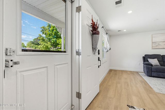 409 Predmore Avenue, Lanoka Harbor, NJ 08734