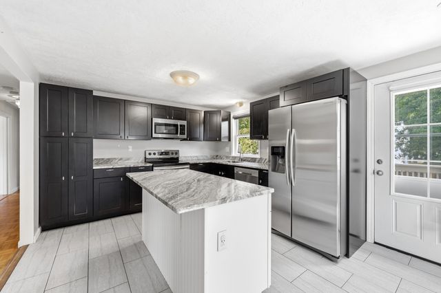 51 Broad Street, Billerica, MA 01821