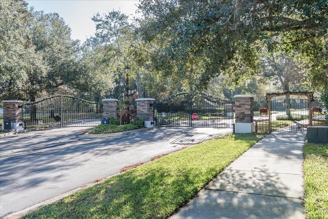 10475 WESTPARK PRESERVE BOULEVARD, Tampa, FL 33625