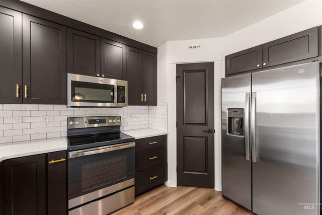 3205 S Malad Dr., Nampa, ID 83686