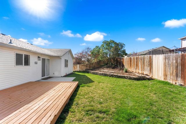 3205 S Malad Dr., Nampa, ID 83686