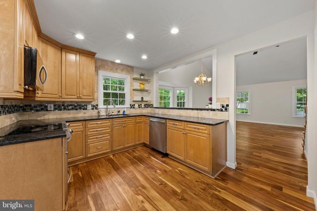6414 BROMFIELD TRCE, Centreville, VA 20120