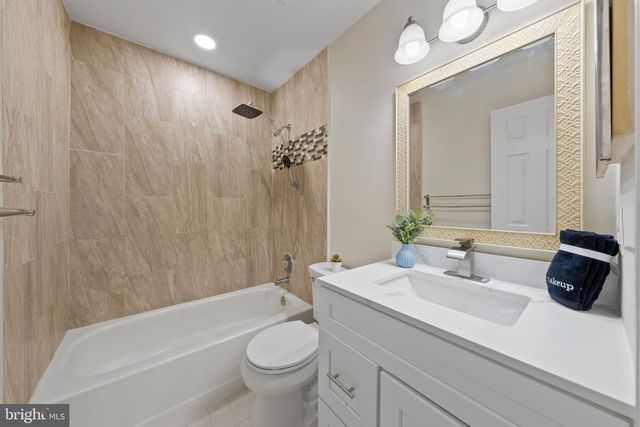 6414 BROMFIELD TRCE, Centreville, VA 20120