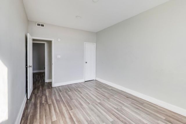 1309 S Kostner Avenue, Chicago, IL 60623