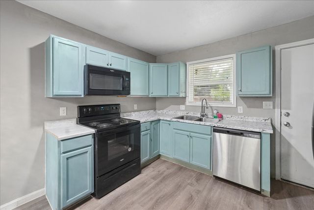103 Lamar Alley, Sulphur Springs, TX 75482
