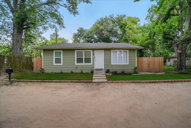 103 Lamar Alley, Sulphur Springs, TX 75482