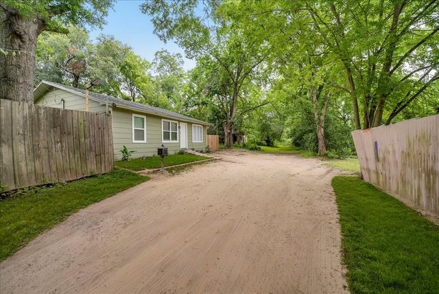 103 Lamar Alley, Sulphur Springs, TX 75482