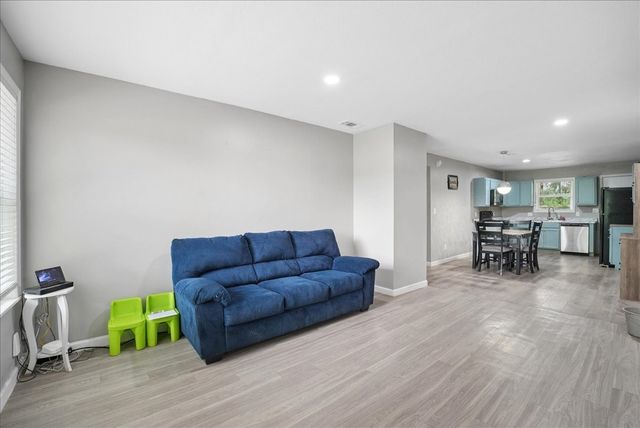 103 Lamar Alley, Sulphur Springs, TX 75482
