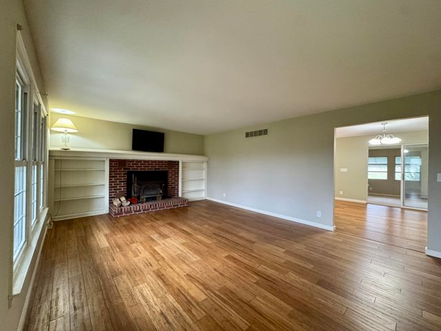 19 Old Stephenson Mill Road, Walton, KY 41094