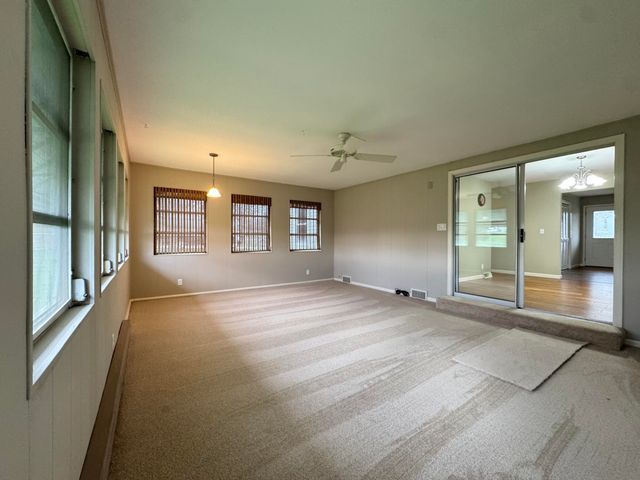 19 Old Stephenson Mill Road, Walton, KY 41094