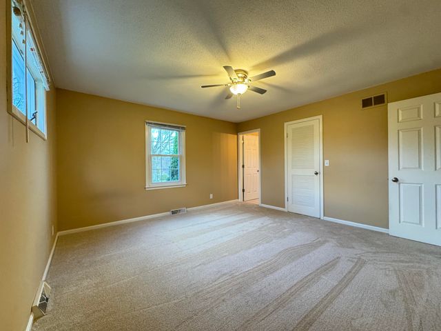 19 Old Stephenson Mill Road, Walton, KY 41094