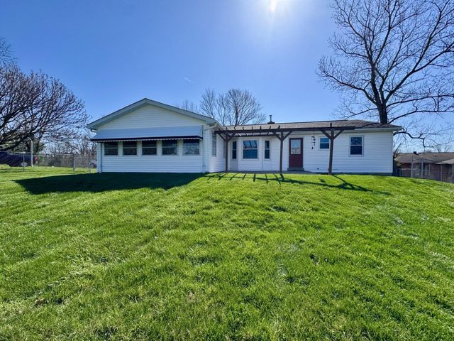 19 Old Stephenson Mill Road, Walton, KY 41094