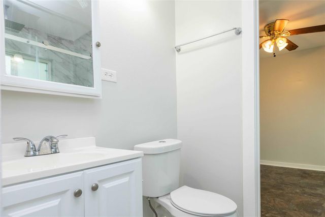 1013 E 10th ST, Austin, TX 78702