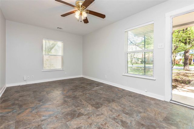 1013 E 10th ST, Austin, TX 78702