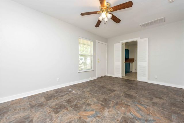 1013 E 10th ST, Austin, TX 78702