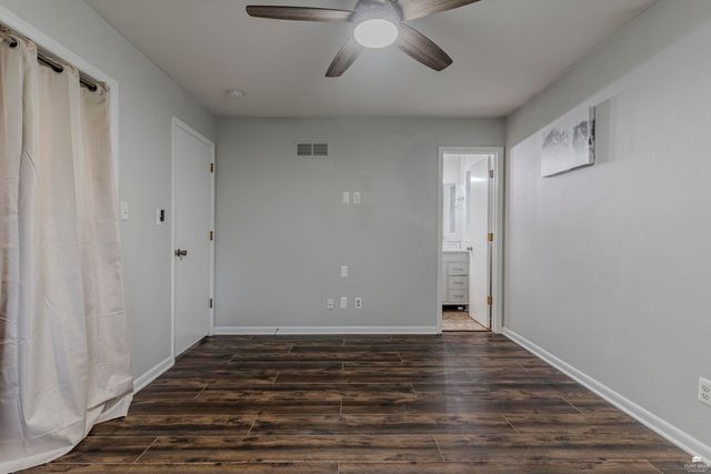 1321 Givens Road, Manhattan, KS 66503