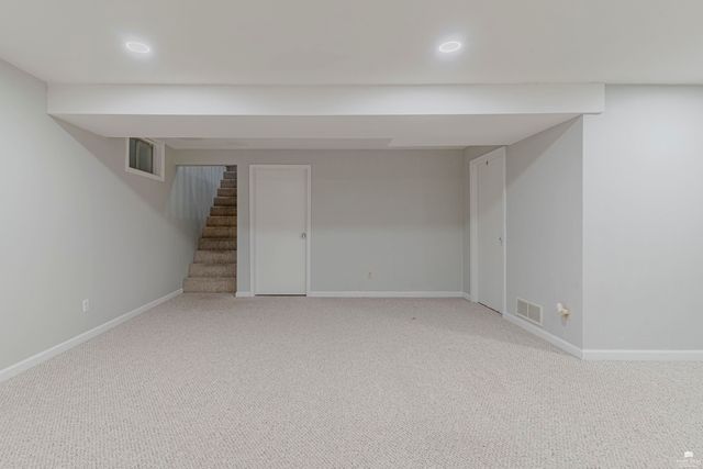 1321 Givens Road, Manhattan, KS 66503