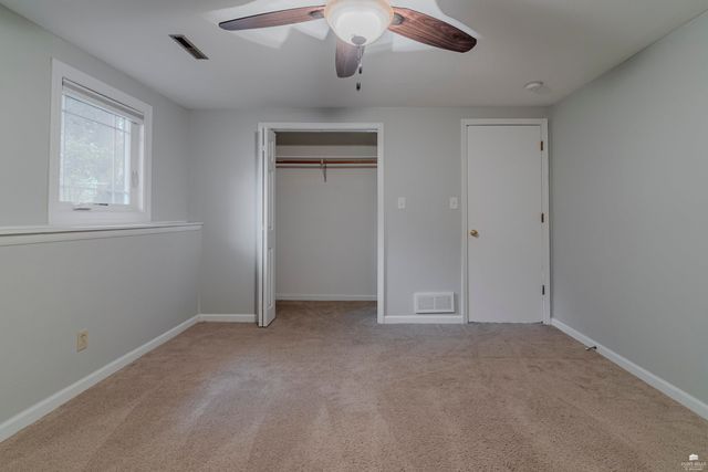 1321 Givens Road, Manhattan, KS 66503