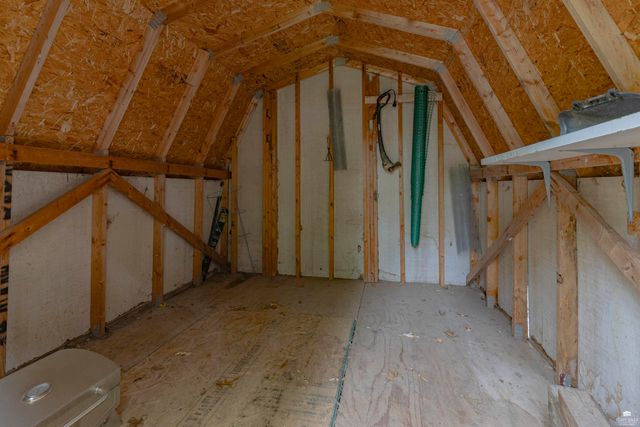 1321 Givens Road, Manhattan, KS 66503