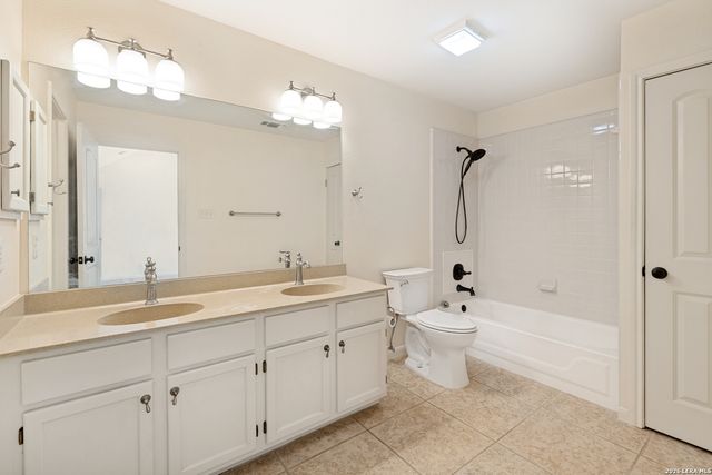 114 CIBOLO BASIN DR, Boerne, TX 78006