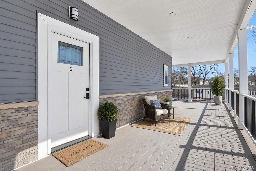 6 Morris Drive, Marlboro, NY 12550