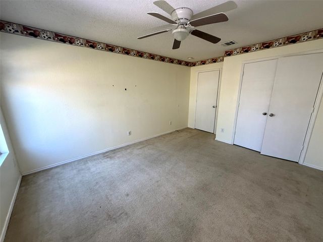 7919 Mosstree Drive, Arlington, TX 76001