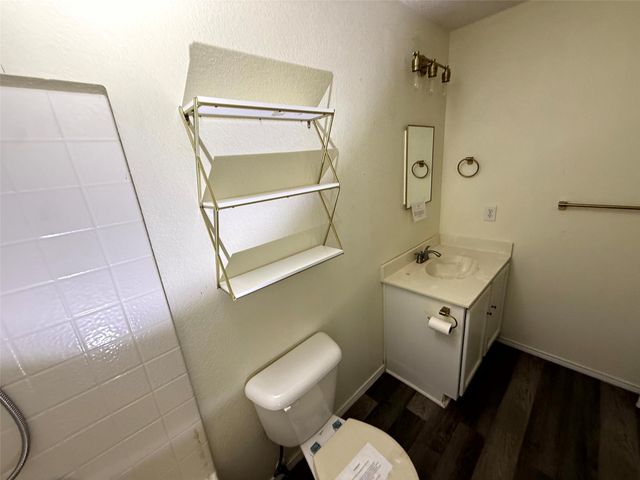 7919 Mosstree Drive, Arlington, TX 76001