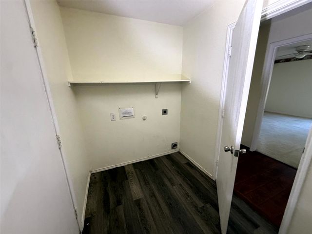 7919 Mosstree Drive, Arlington, TX 76001