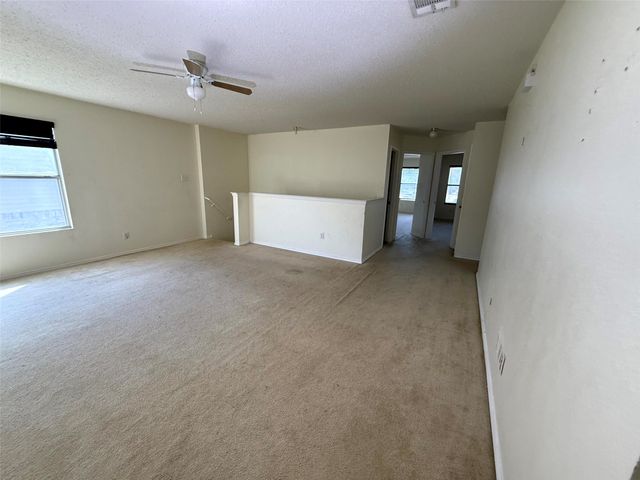 7919 Mosstree Drive, Arlington, TX 76001