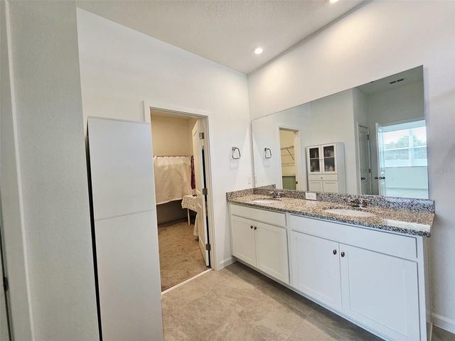 440 FREE RANGE DR, Groveland, FL 34736