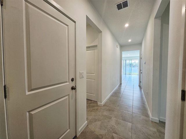 440 FREE RANGE DR, Groveland, FL 34736