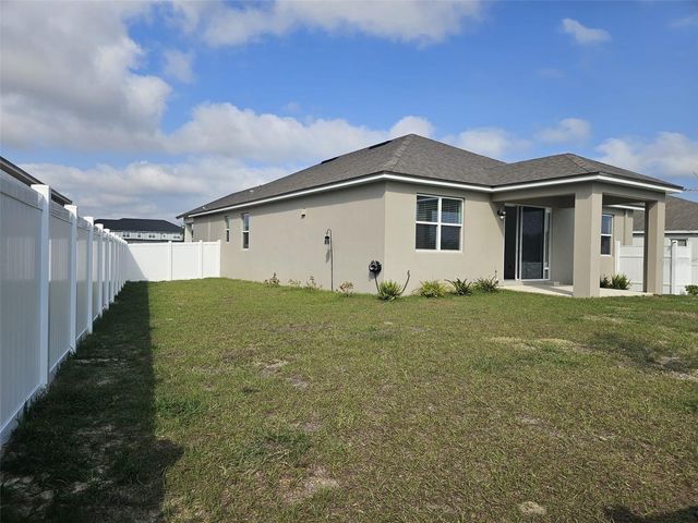 440 FREE RANGE DR, Groveland, FL 34736