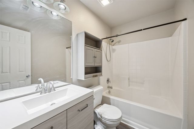 210 Freedom Trail, Forney, TX 75126