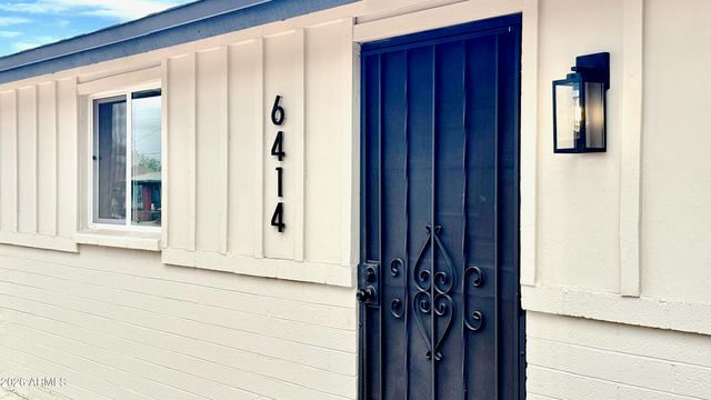 6414 W MITCHELL Drive, Phoenix, AZ 85033