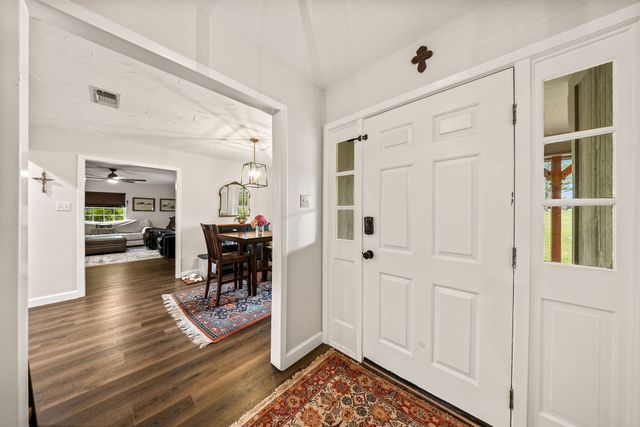 410 De La Cruz Street, Weatherford, TX 76085