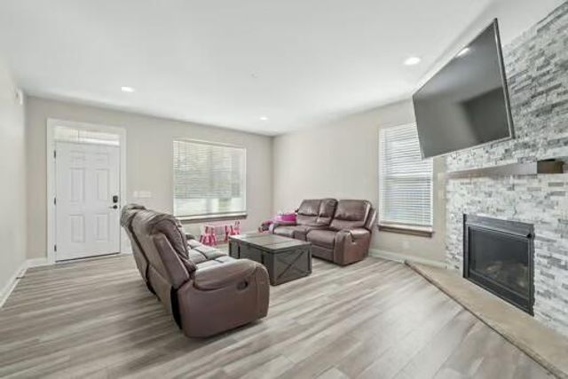 9120 Prairie Crossing DRIVE, Franksville, WI 53126