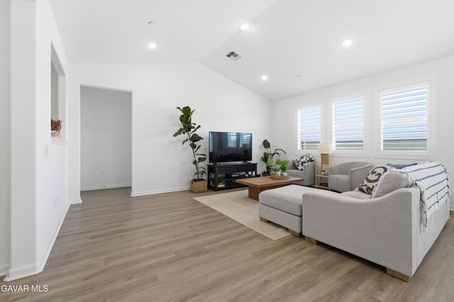 219 Artina Court, Tehachapi, CA 93561