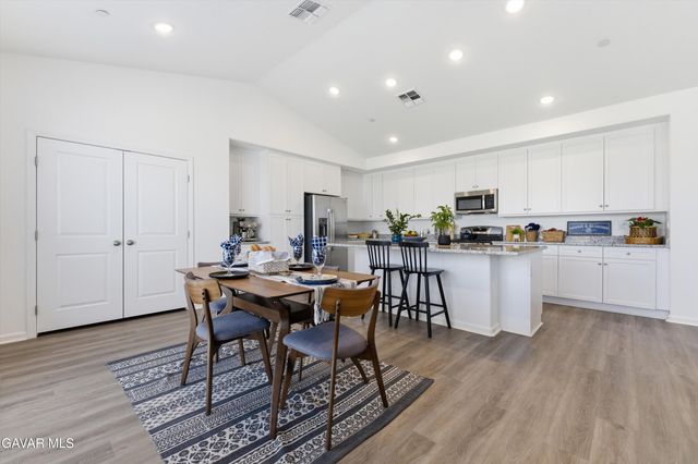 219 Artina Court, Tehachapi, CA 93561