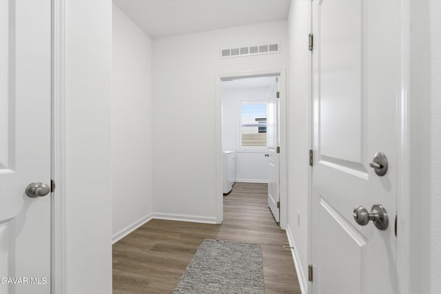 219 Artina Court, Tehachapi, CA 93561