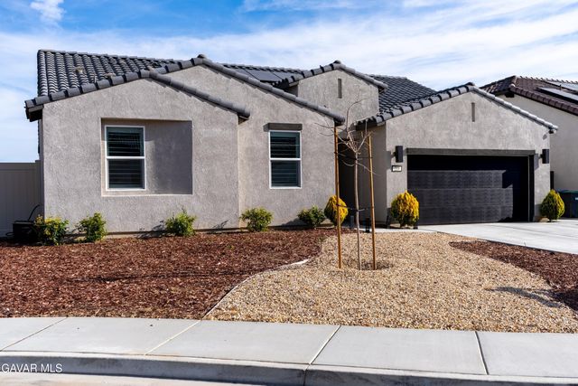 219 Artina Court, Tehachapi, CA 93561