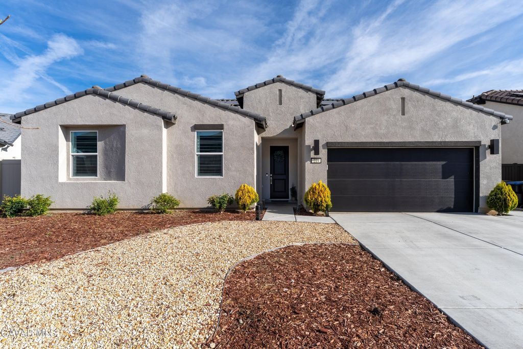 219 Artina Court, Tehachapi, CA 93561