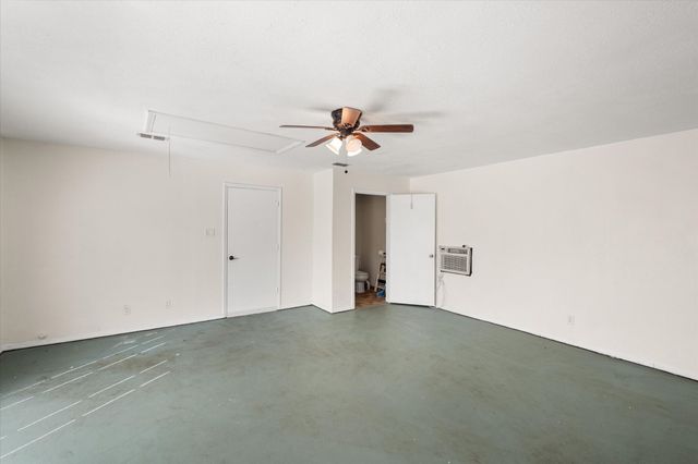 505 Meadow Ridge, Cedar Hill, TX 75104