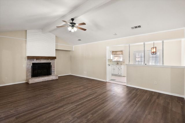 505 Meadow Ridge, Cedar Hill, TX 75104