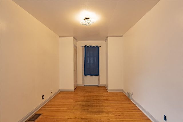 210 Weston Road, Rochester, NY 14612